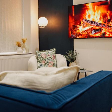 Citycharmms- Entire Home Near Etihad Stadium マンチェスター エクステリア 写真