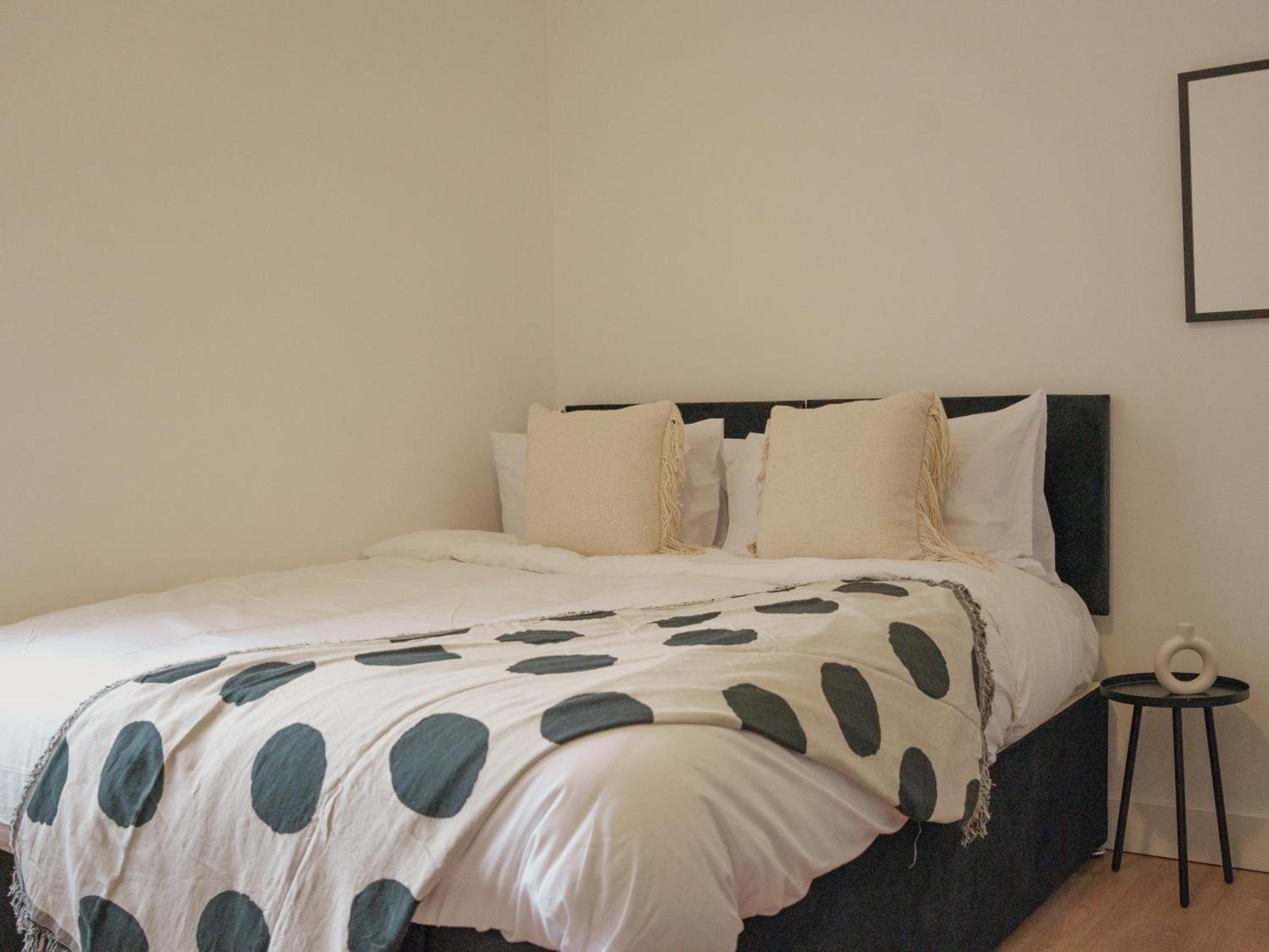 Citycharmms- Entire Home Near Etihad Stadium マンチェスター エクステリア 写真