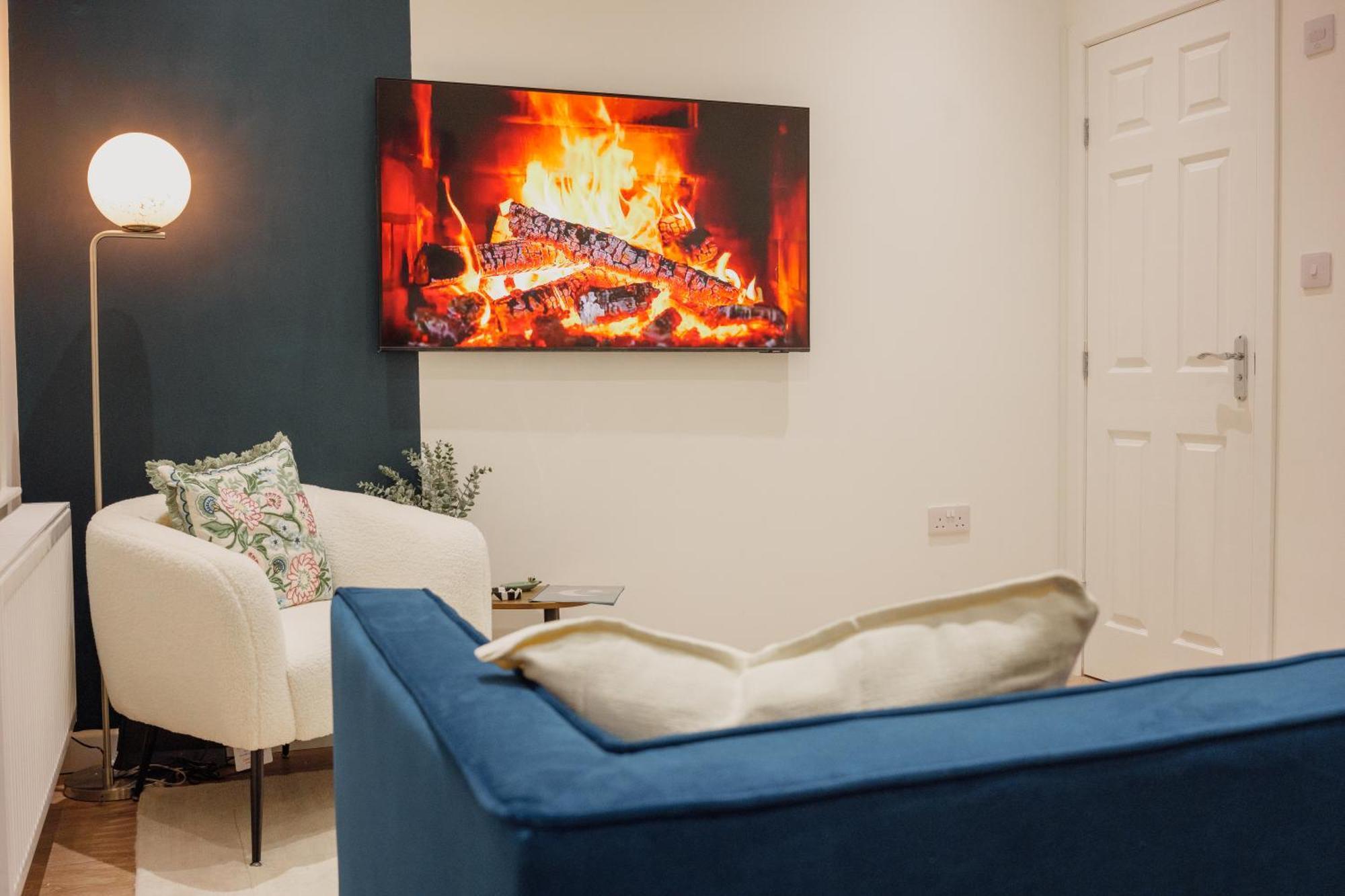 Citycharmms- Entire Home Near Etihad Stadium マンチェスター エクステリア 写真