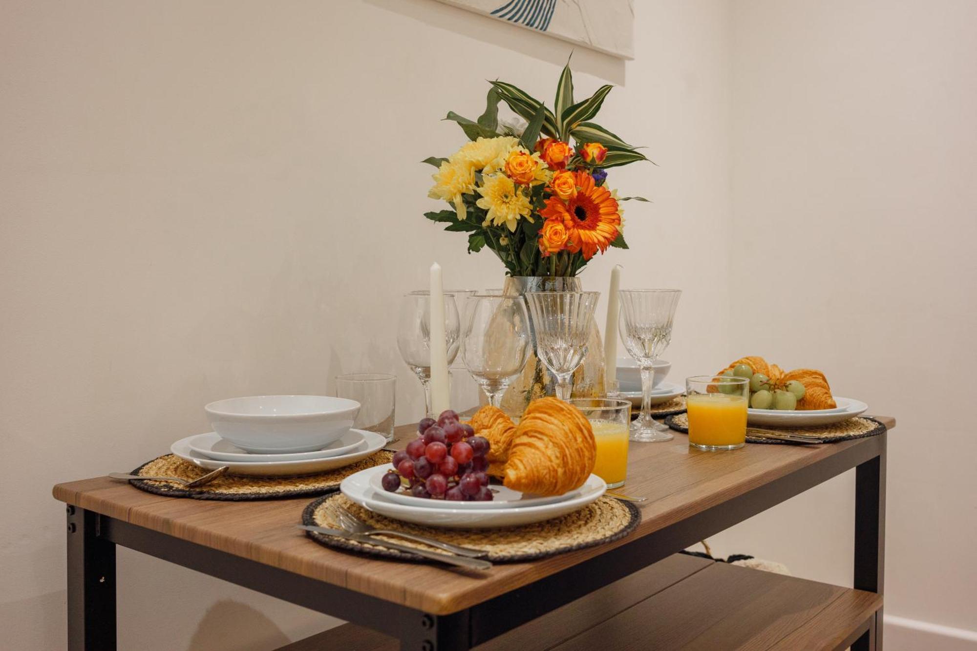 Citycharmms- Entire Home Near Etihad Stadium マンチェスター エクステリア 写真